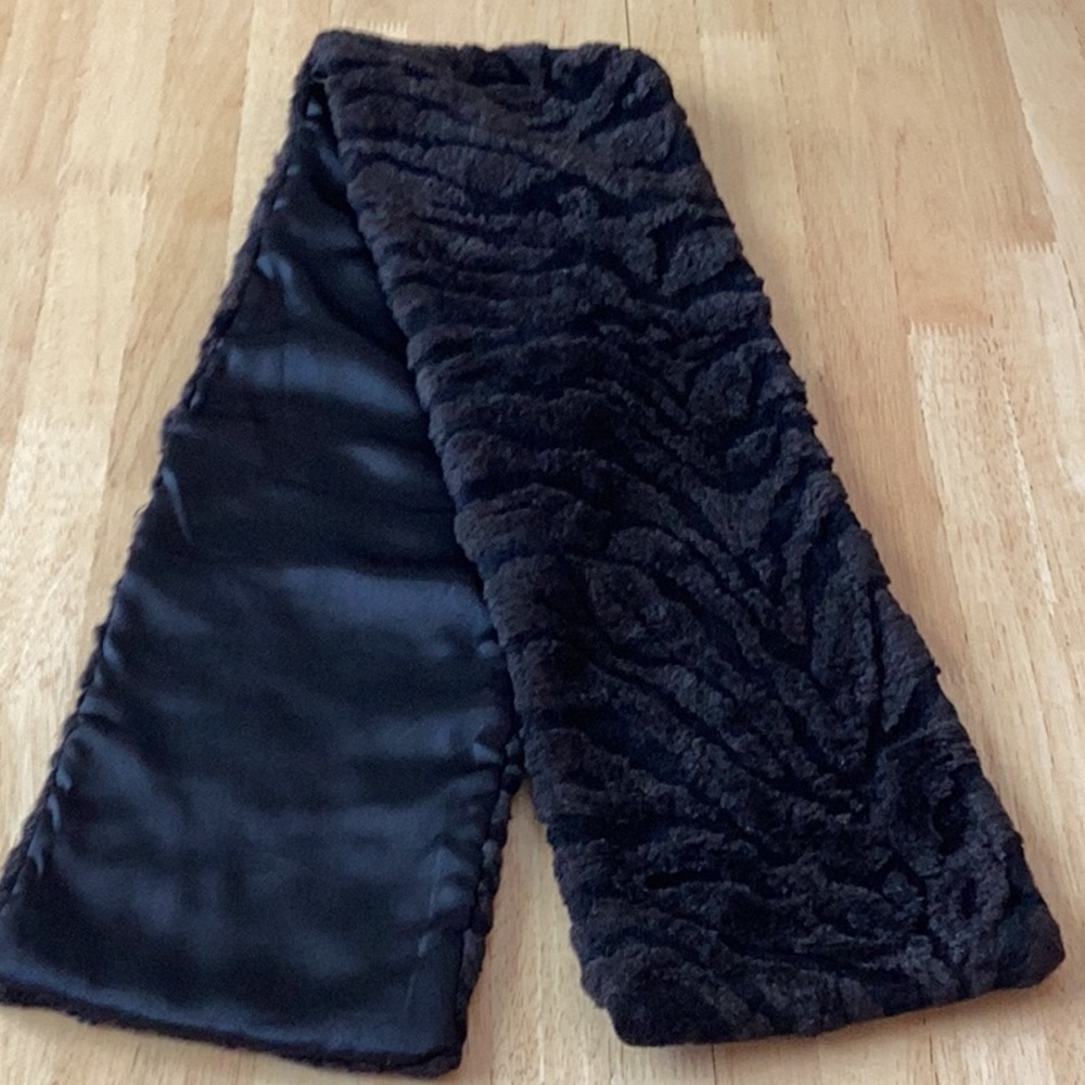 Lane Bryant Accent scarve, good condition.